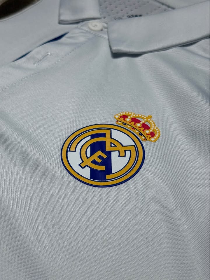 Real Madrid 16/17 Home | RONALDO # 7 | Player version size XL (f - photo 2