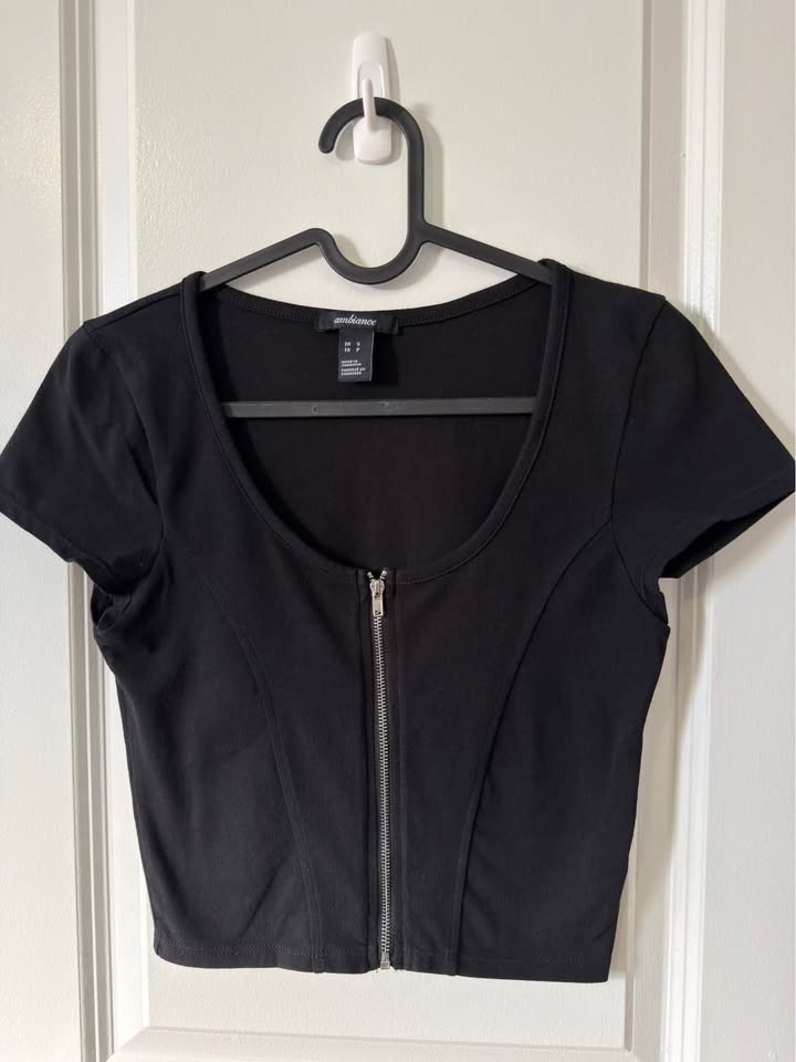 Zippered Crop Top - photo 3