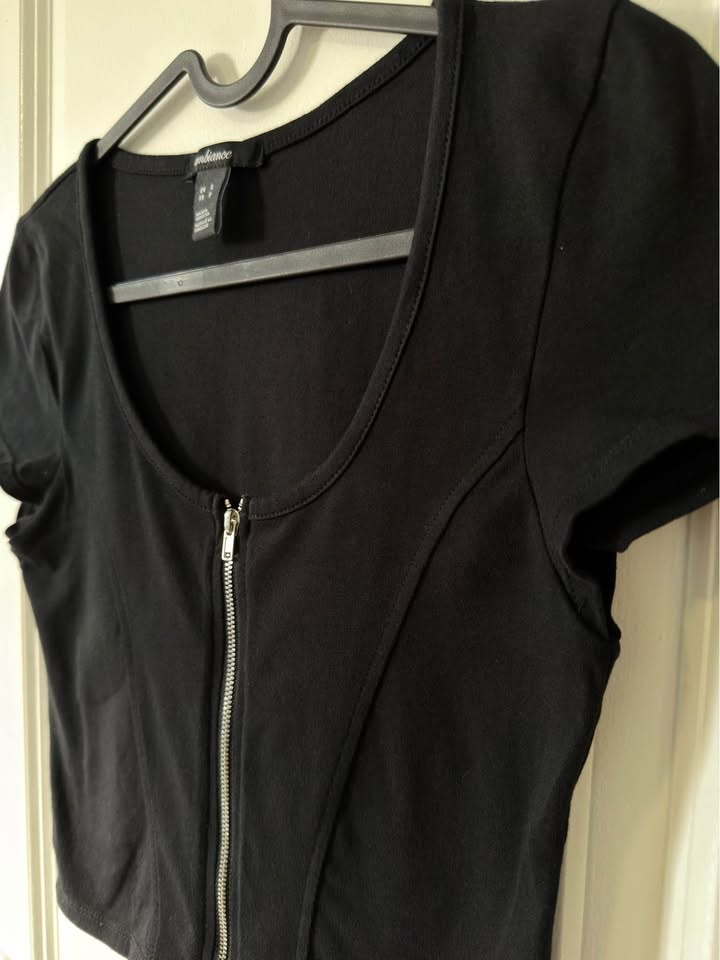 Zippered Crop Top - photo 4