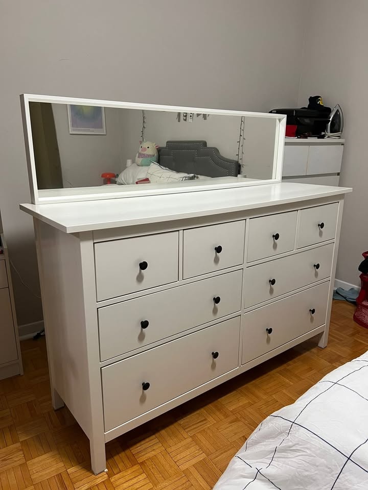 White Dresser with Mirror – Excellent Condition - photo 2