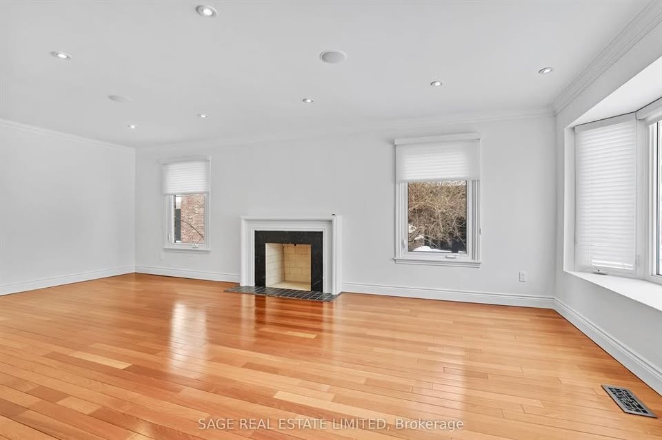 5 Beds 4 Baths House - photo 5