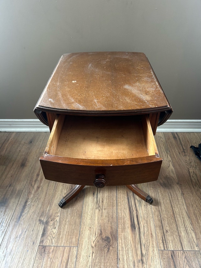 Solid Hard Wood (Maple?) Table - photo 3