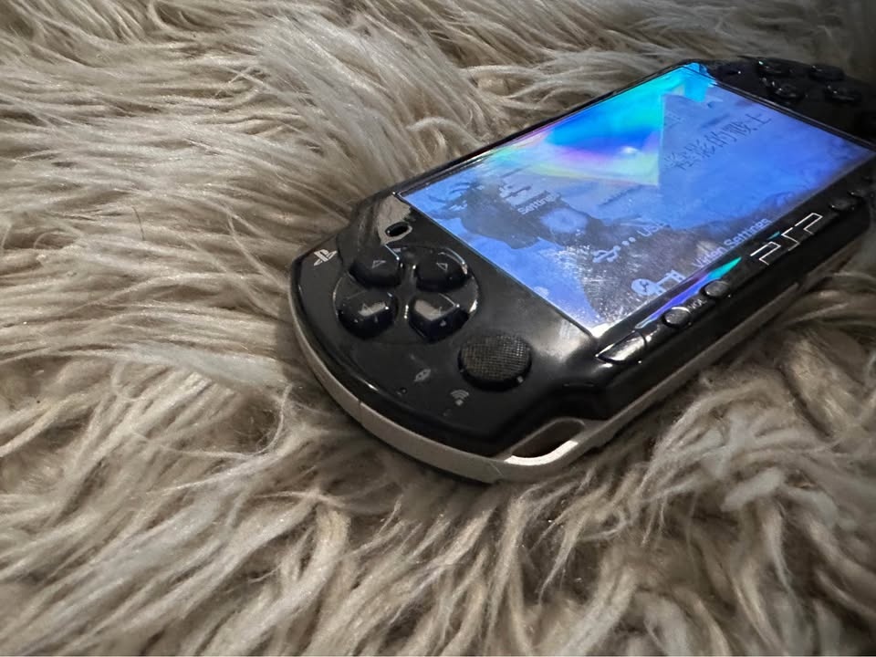 Sony PSP2000 black - photo 4