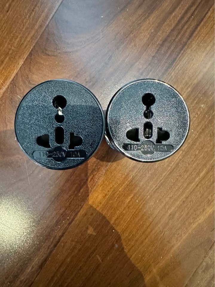 Universal Travel Adapters - EU UK AU US - photo 4
