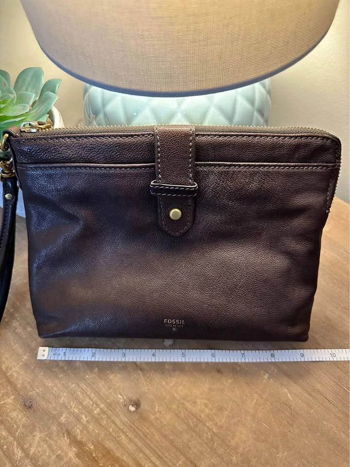 Fossil Dark Brown Leather Wristlet Clutch - photo 2