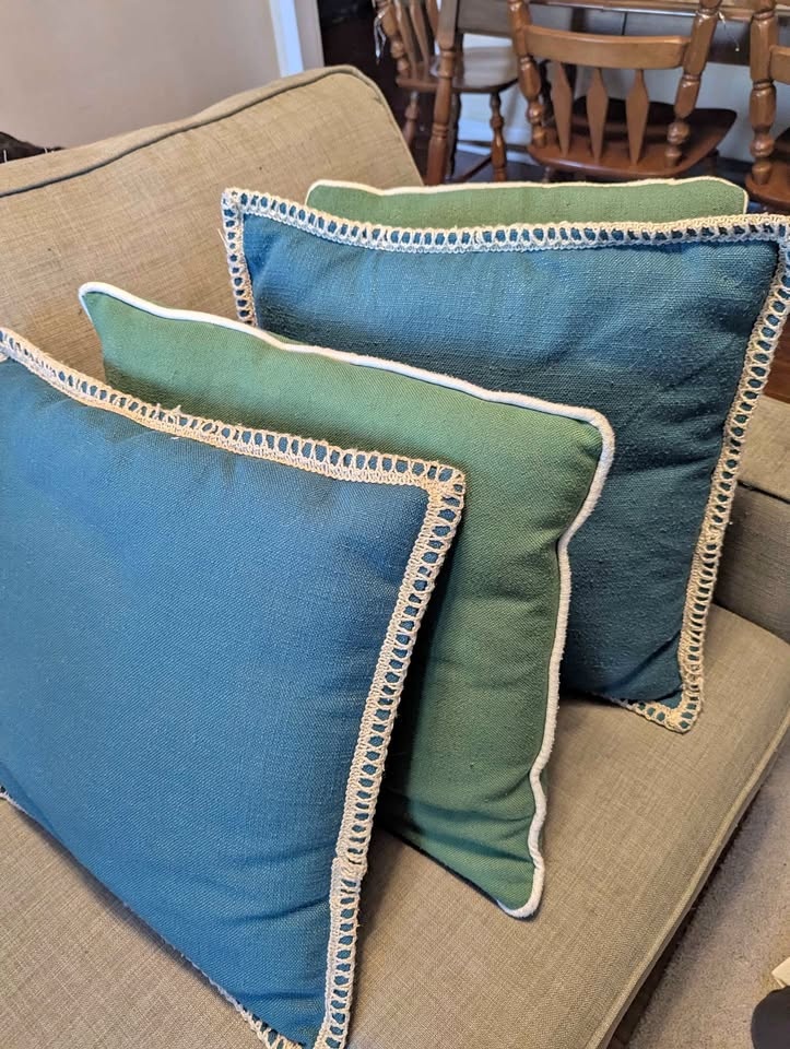 4 Couch Cushions