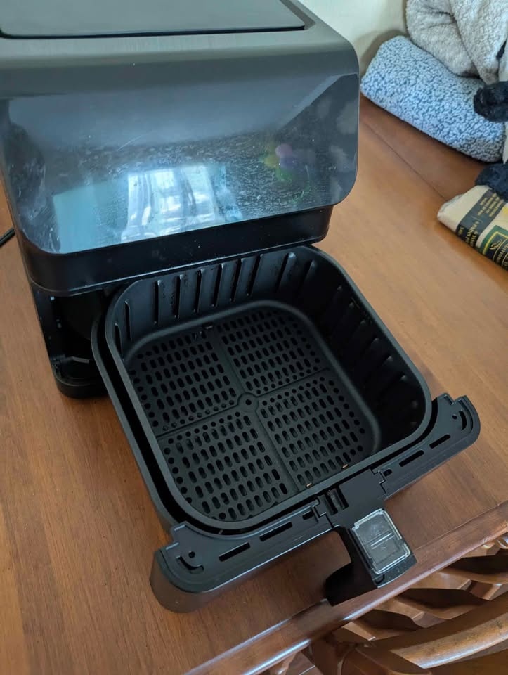 COSORI proll air fryer 5.8 quarts - photo 2
