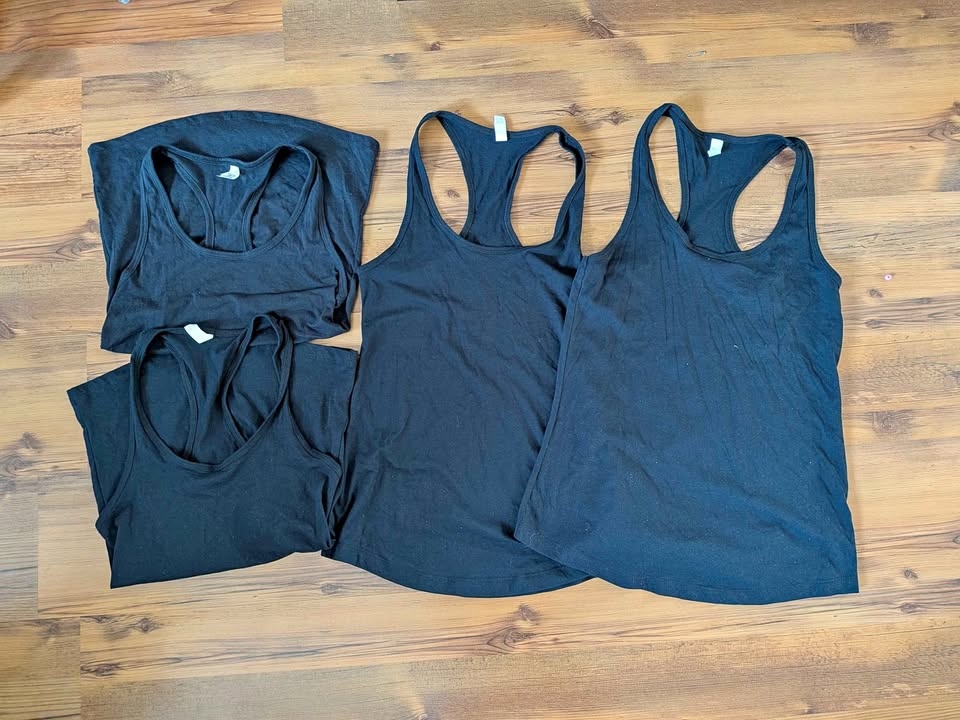 New set of 4 plain black racer back tank tops