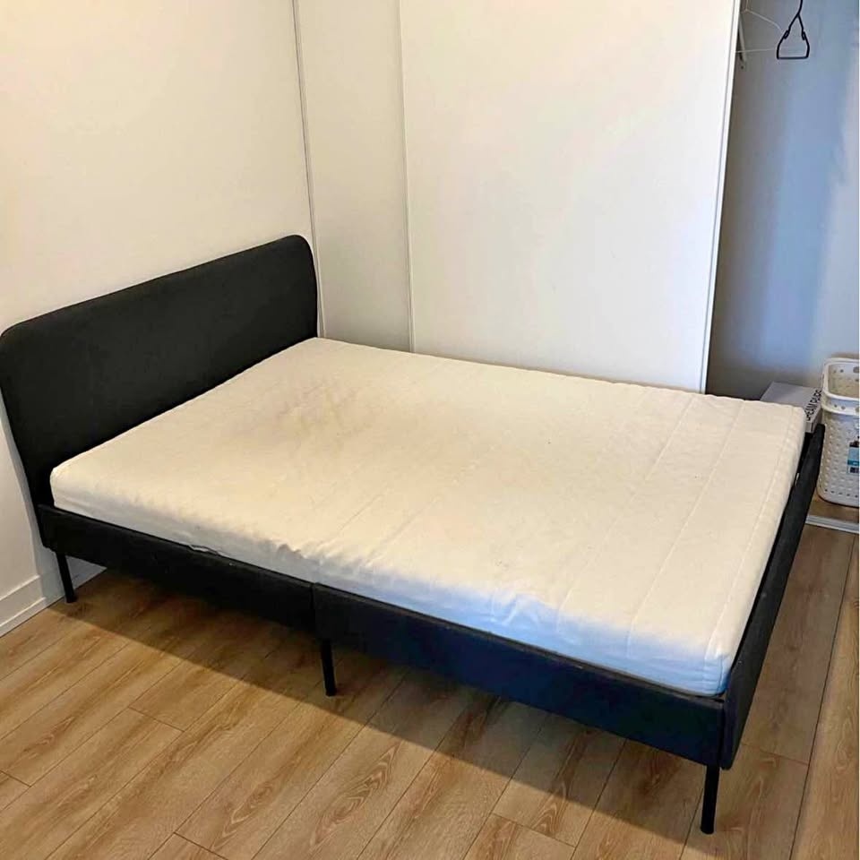Double bed and mattress