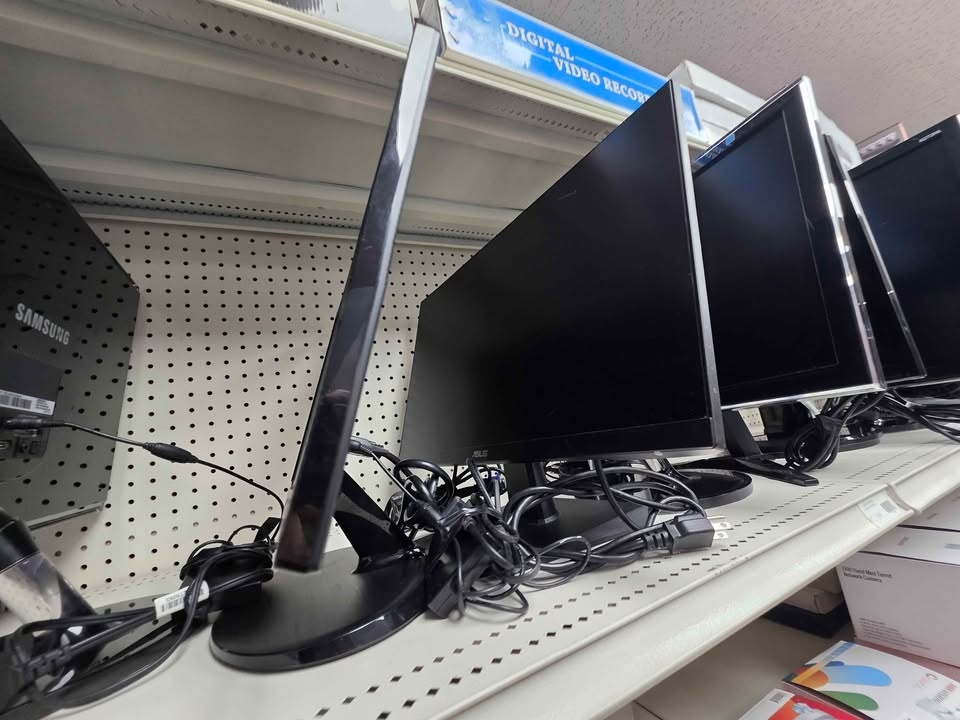 Used monitor for sale - photo 5