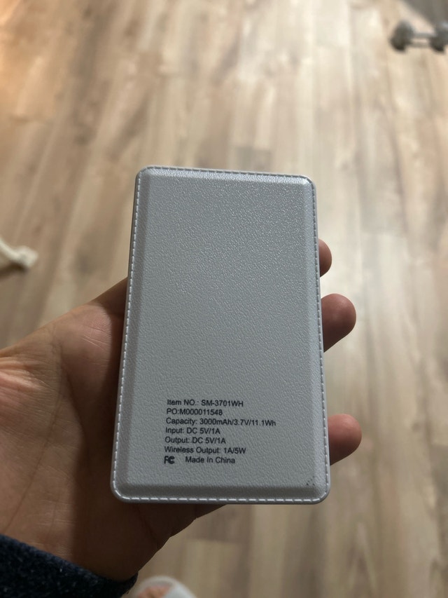 Wireless Power Bank – 3000mAh (Anonymous Branded)