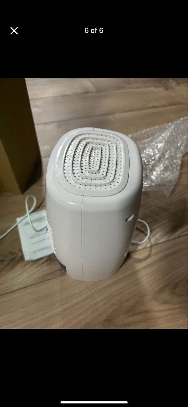 Dehumidifier for Small Spaces - Great Condition - photo 4