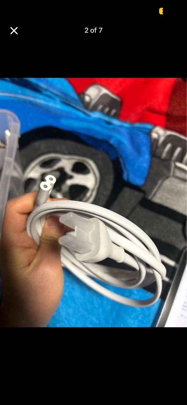 Genuine Apple Power Cord (Figure-8 / IEC C7) 2.5A 125V