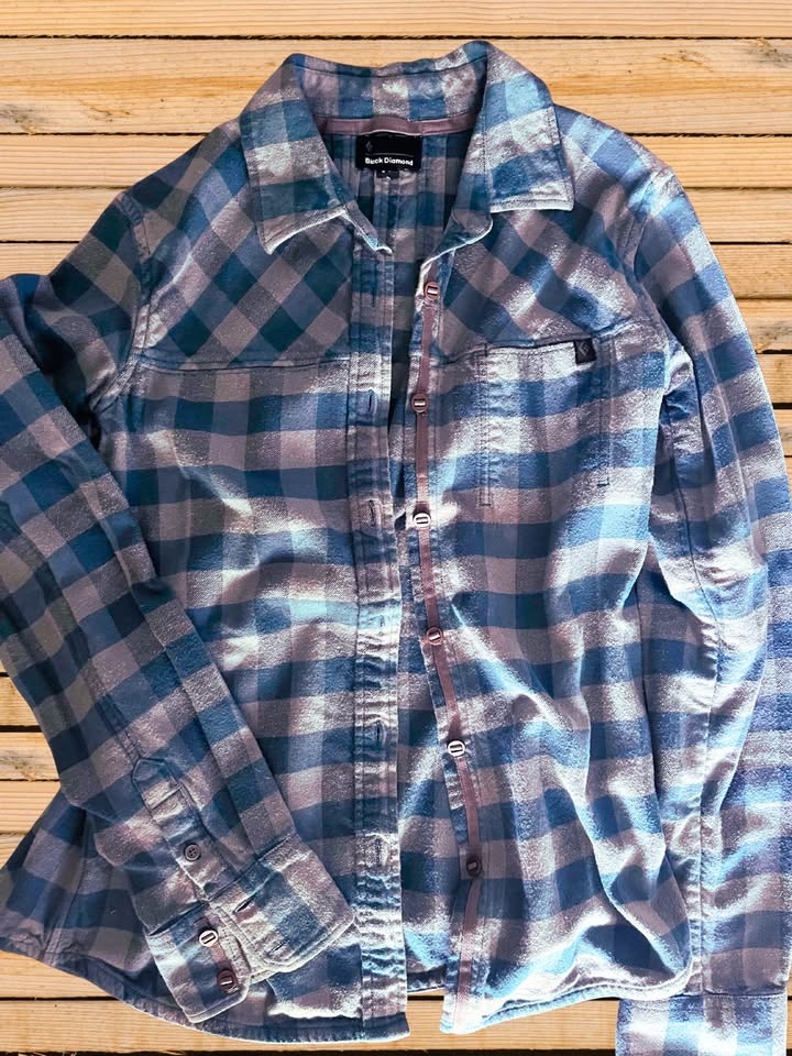 Black Diamond Flannel Button Up Plaid Shirt - Women's Small