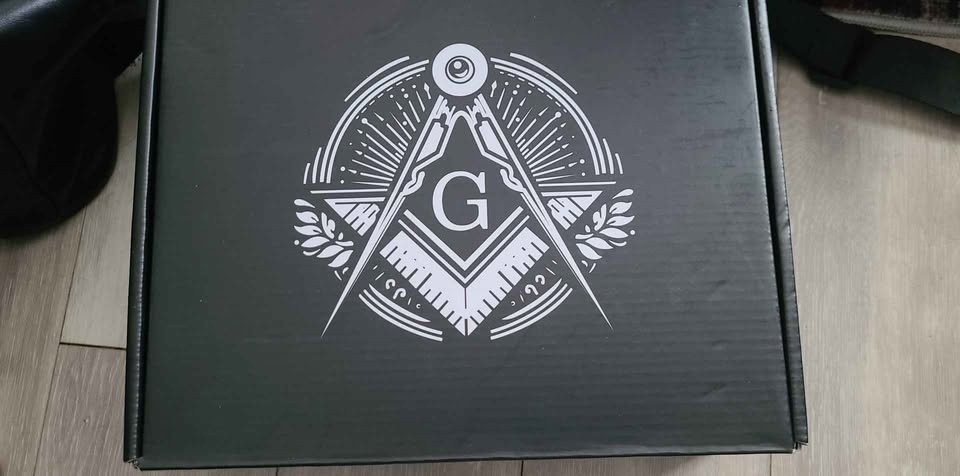 Freemason Humidor Box - Cedar Lined - photo 5
