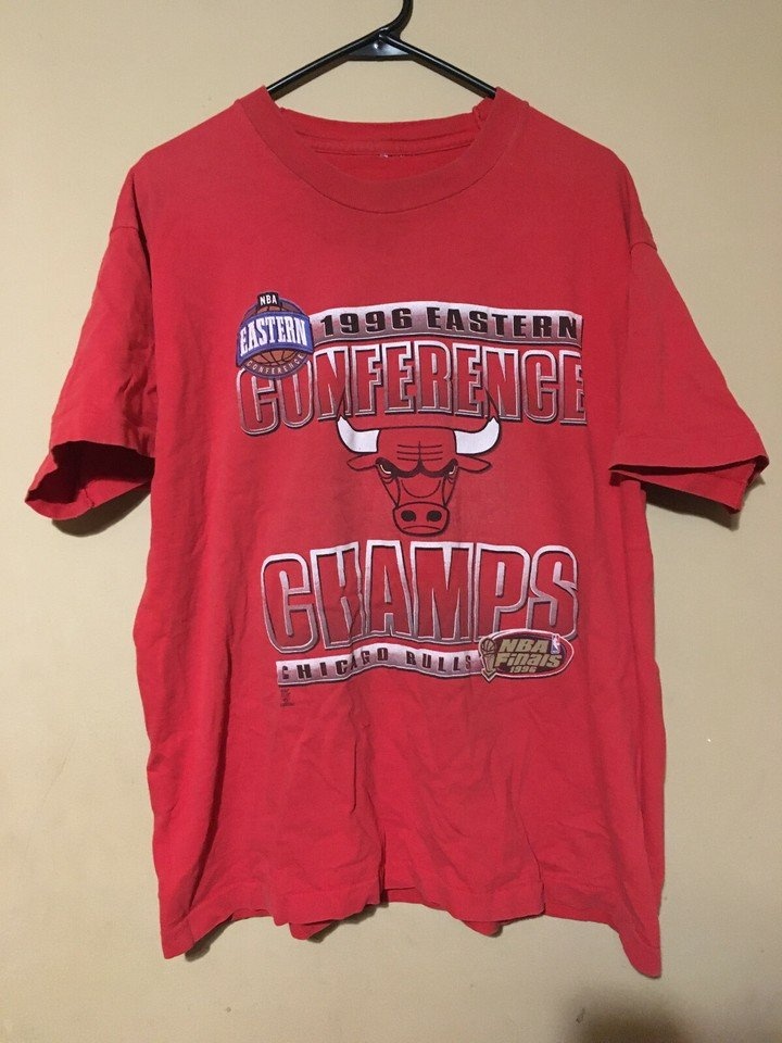 1996 Chicago Bulls Eastern Conference Champs Shirt & Scarf - photo 2