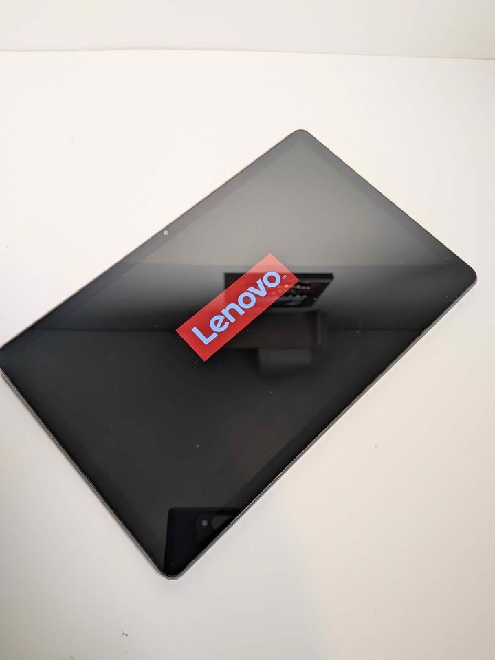 Lenovo Tab M10 (10.1-inch) - Excellent Condition - photo 3