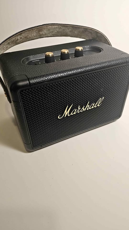 Marshall Kilburn II Portable Bluetooth Speaker