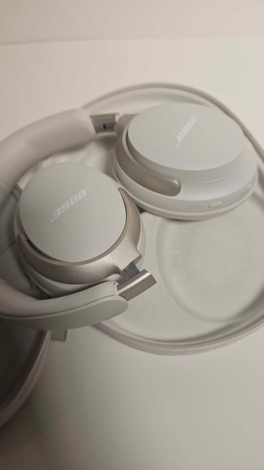 Bose QuietComfort Ultra Headphones (White Smoke) - photo 2