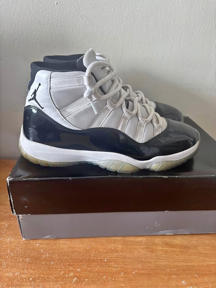 Jordan 11 Concord