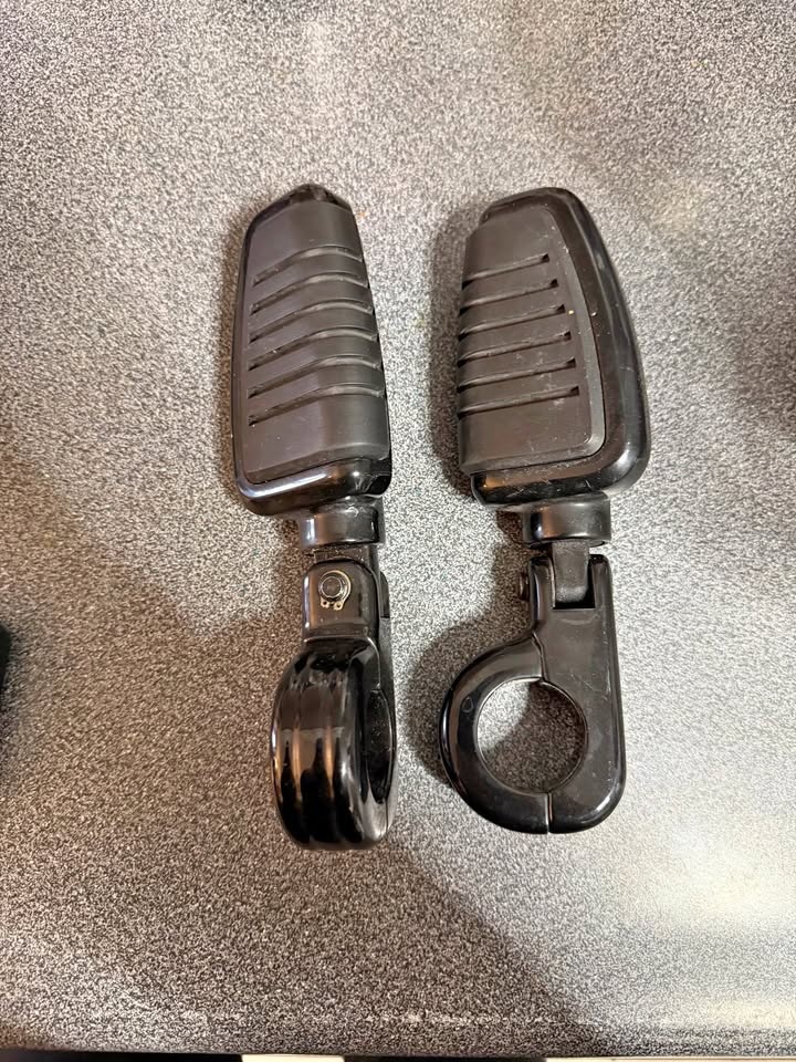 HD Highway Foot Pegs