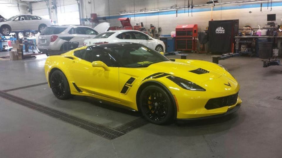 2017 Chevrolet Corvette Grand Sport - photo 2