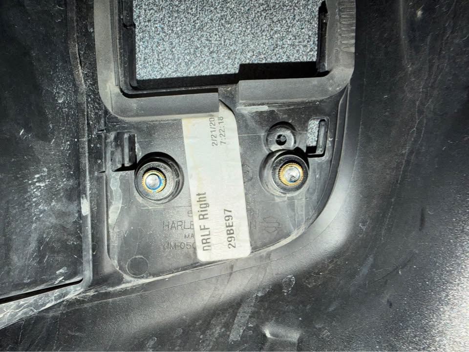 M8 Harley Lower (1) OEM - photo 4