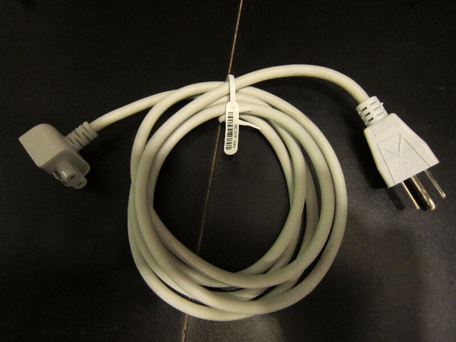 Brand New 6ft Macbook Power Cord