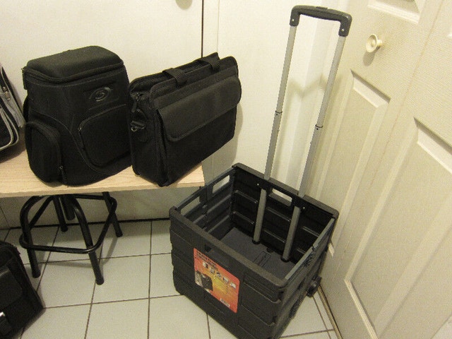 Backpacks, Suitcases w/ Wheels & Telescopic Handle - photo 3