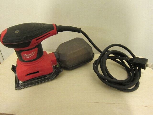 Milwaukee Corded Palm Sander, Downtown - photo 2