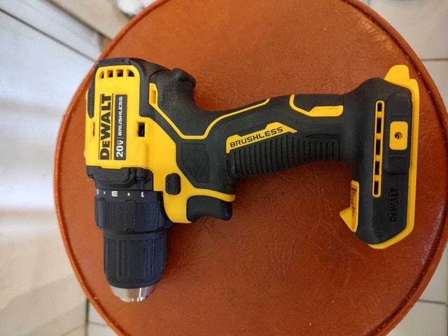 DeWalt DCD708 Drill Driver & DCB115 Charger