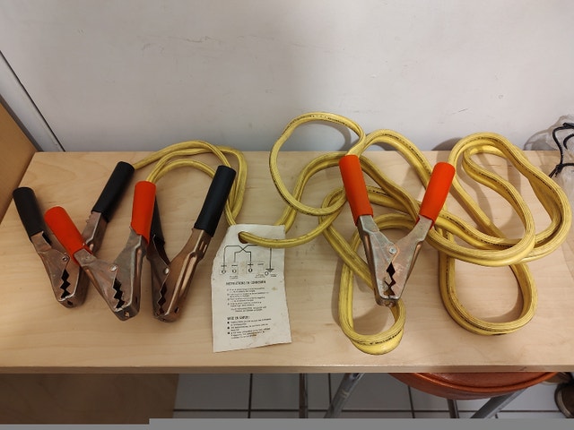 Heavy duty 12 ft Booster Cables w/ instructions - photo 3