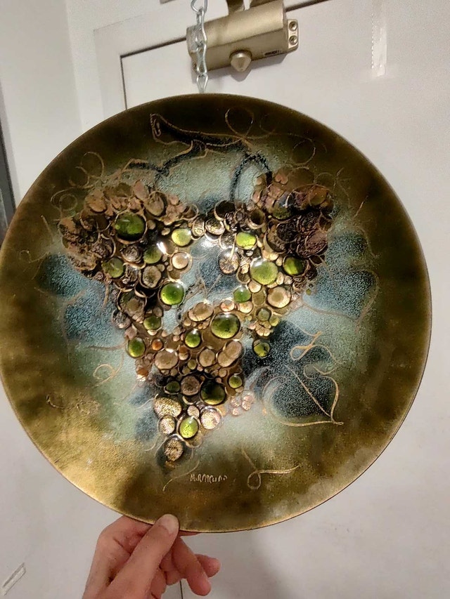 Handmade Decorative Metal Plate with Enamel Grapes - photo 3