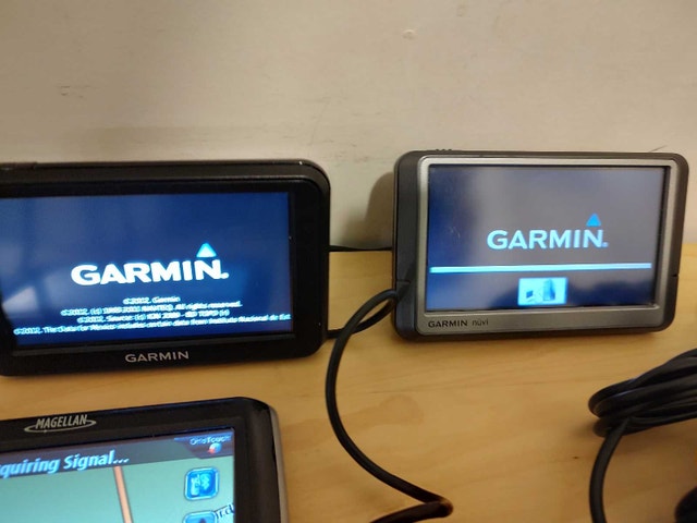 Magellan & Garmin GPS Units - Downtown - photo 4