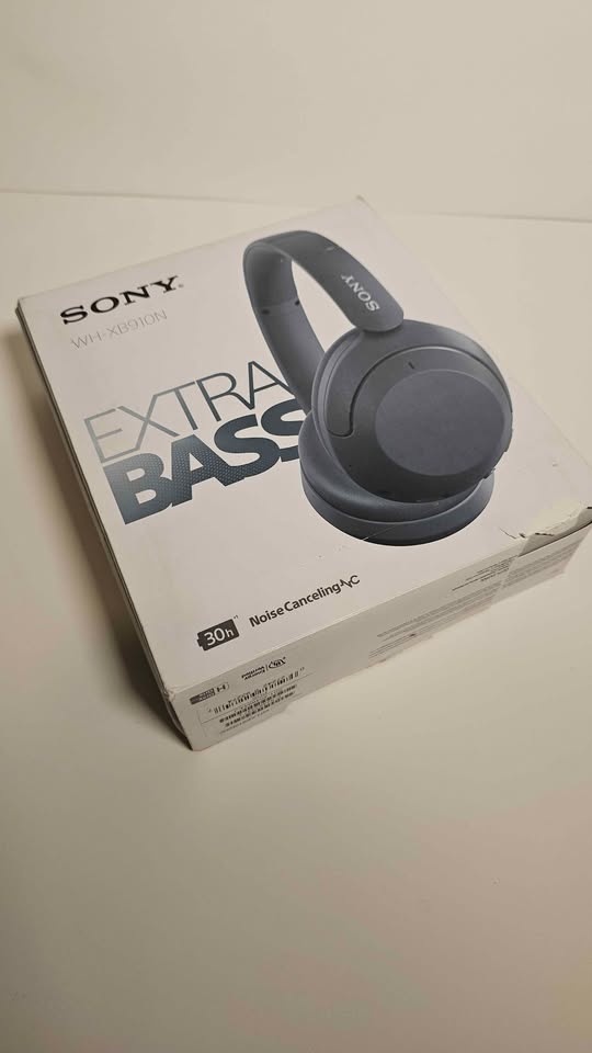 Sony WH-XB910N Wireless Headphones (Extra Bass) - With Box - photo 2