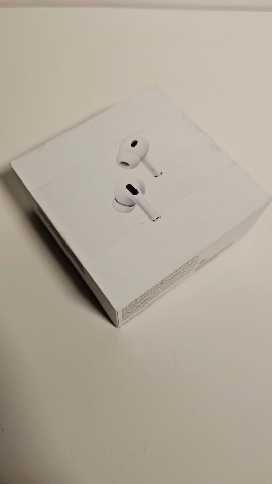 Apple AirPods Pro 2