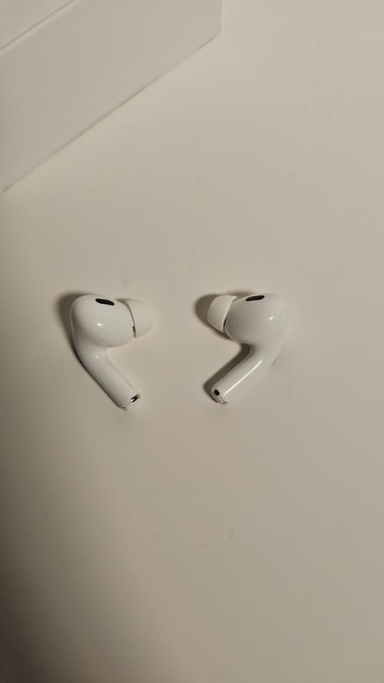 Apple AirPods Pro 2 - photo 5