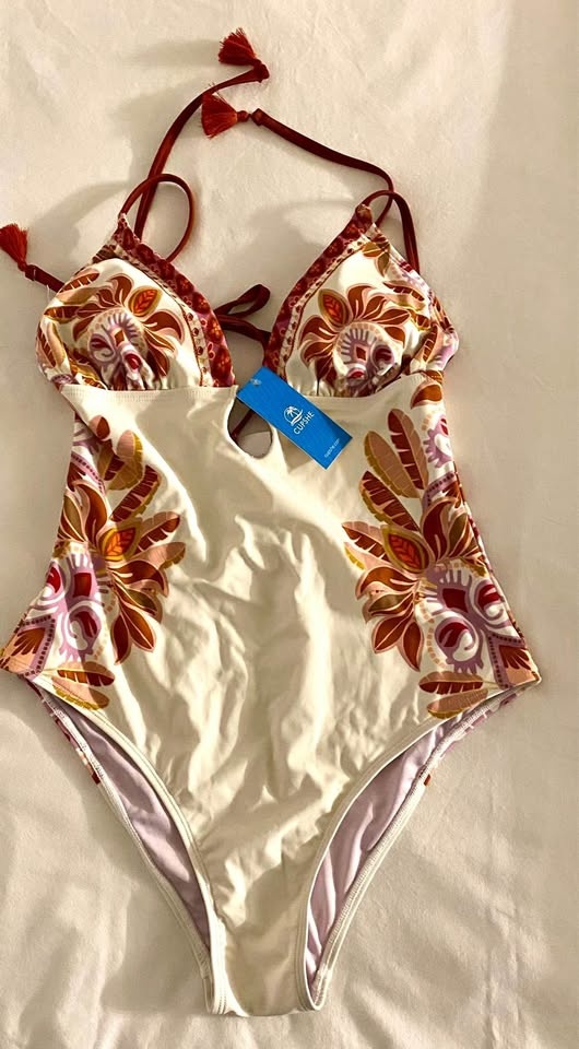 CUPSHE Swimsuit - Brand New