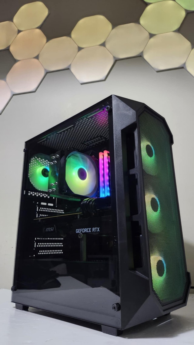 RTX 5070 Ti Gaming PC | Ryzen 5 7600 32GB DDR5 1TB m.2 Gen 4