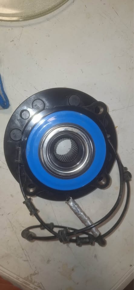 New MOOG Front Wheel Bearing & Hub Assembly - 2019-2024 RAM - photo 2