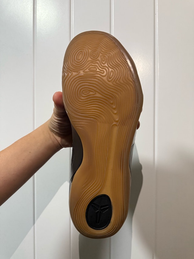 Nike Kobe 9 Ext Mid - photo 2