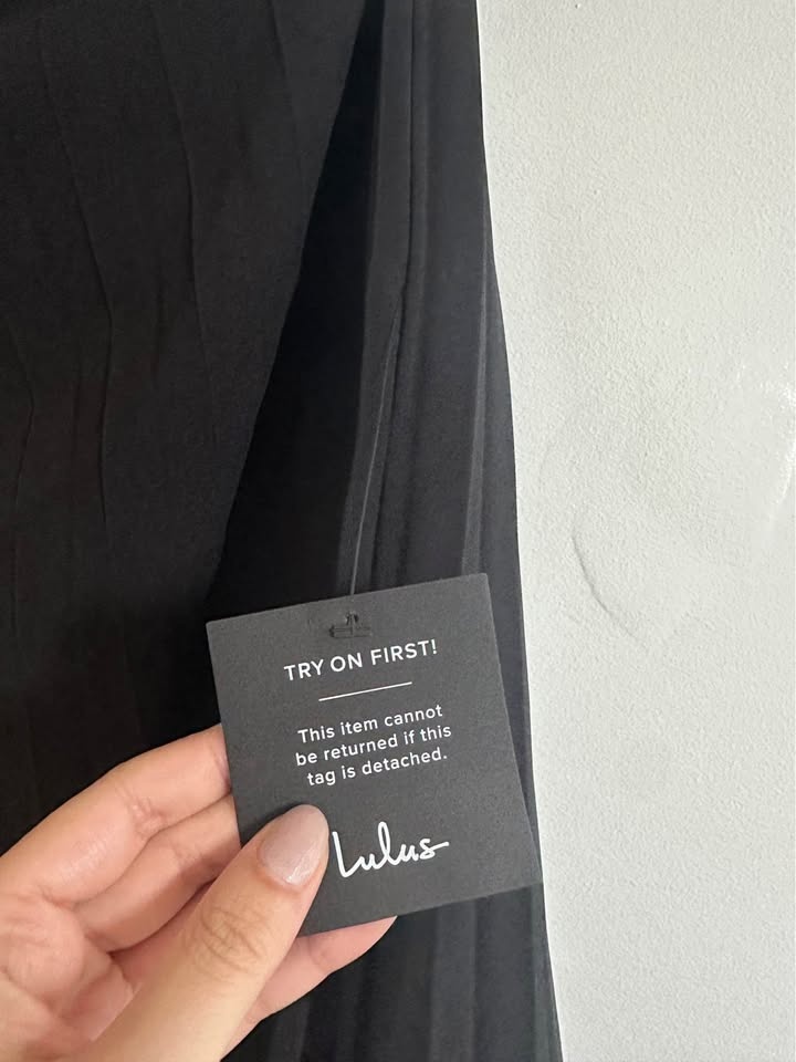 Brand New Never Worn Black Mini Dress Lulus - photo 4