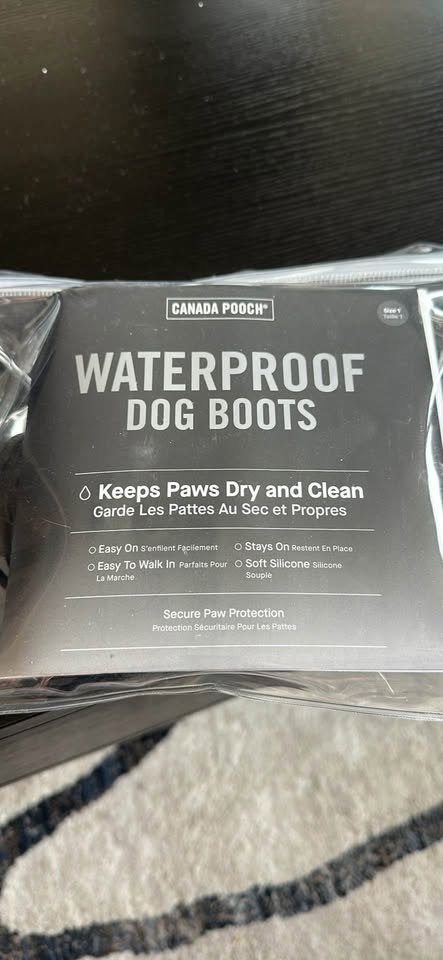 Canada Pooch Waterproof Dog Boots Size 1 - photo 2