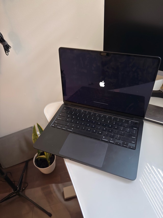 2024 MacBook Air M2 - photo 4