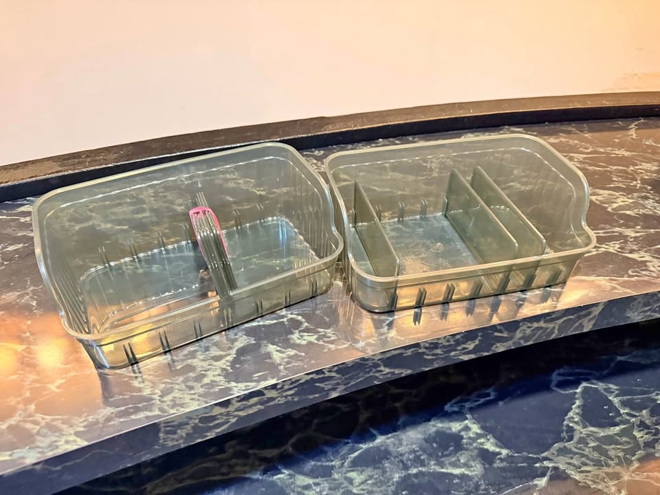 Clear plastic drawer organizers set