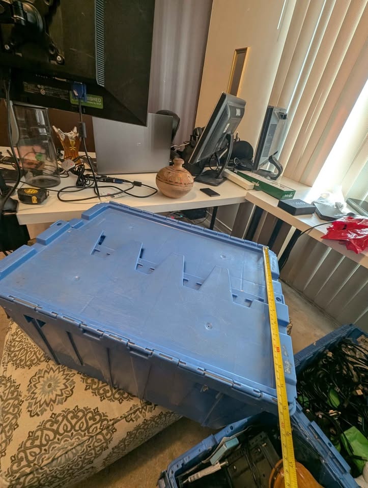 Heavy-Duty Industrial Storage Bins w/ Hinged Lids - Blue - photo 3