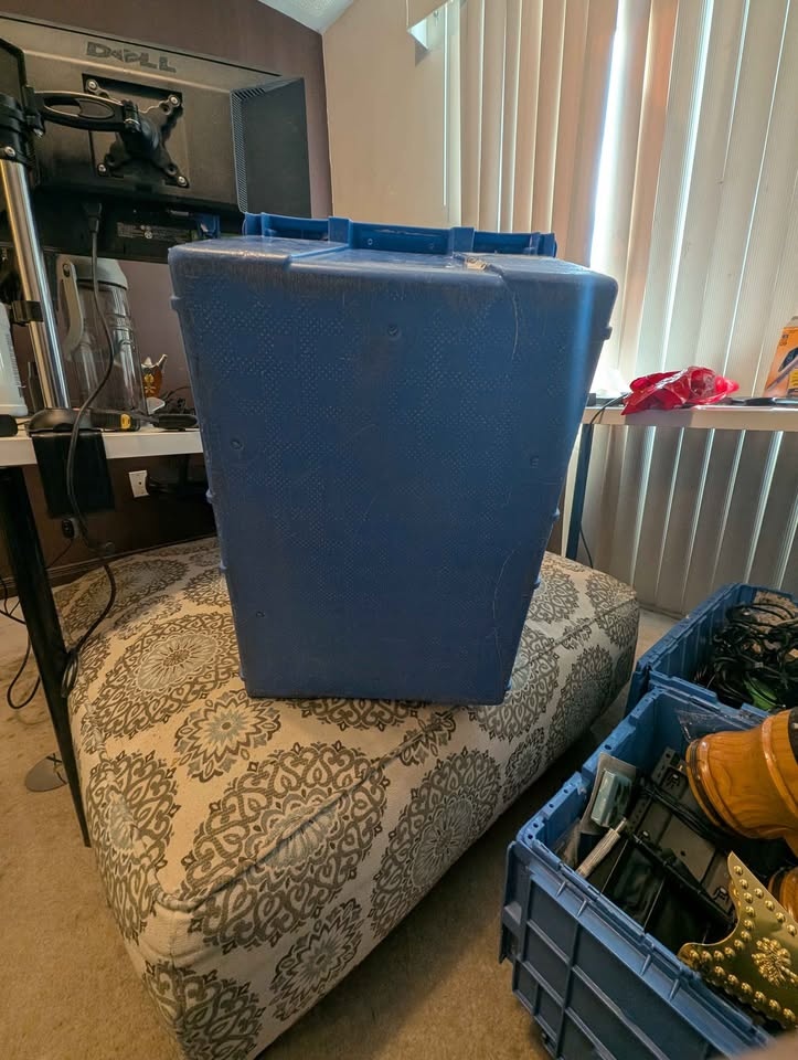 Heavy-Duty Industrial Storage Bins w/ Hinged Lids - Blue - photo 5