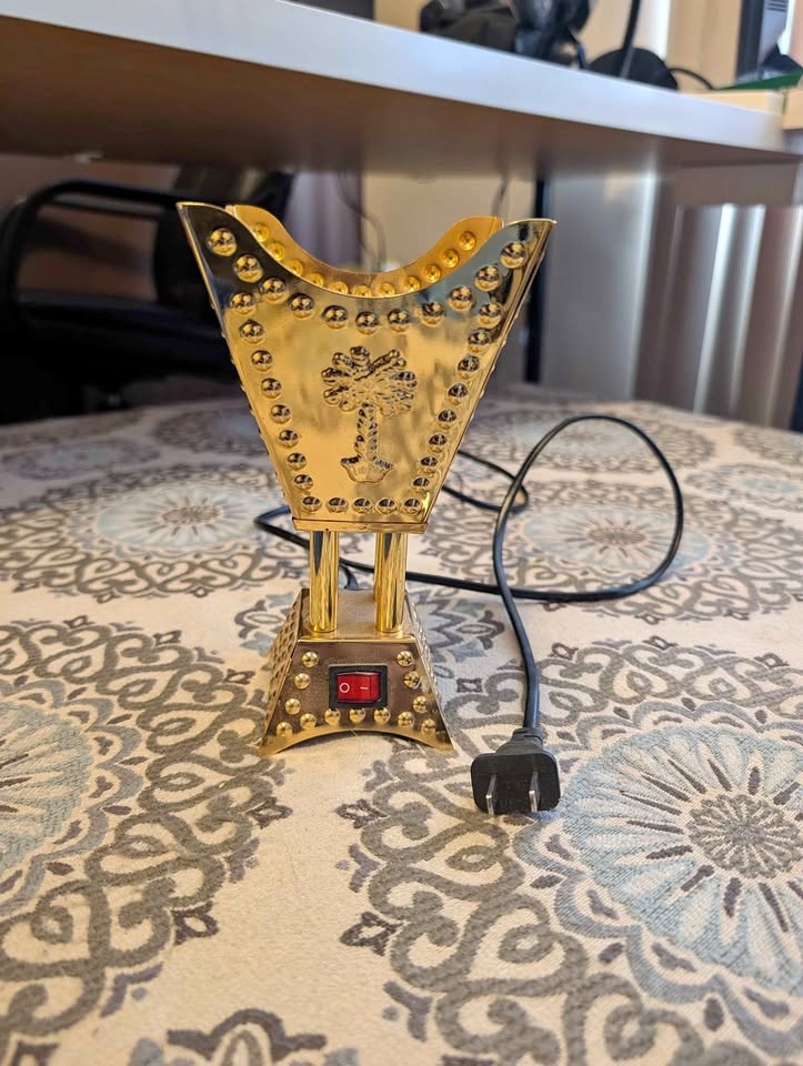 Gold Palm Tree Electric Incense Burner – Mabkhara (Bakhoor)