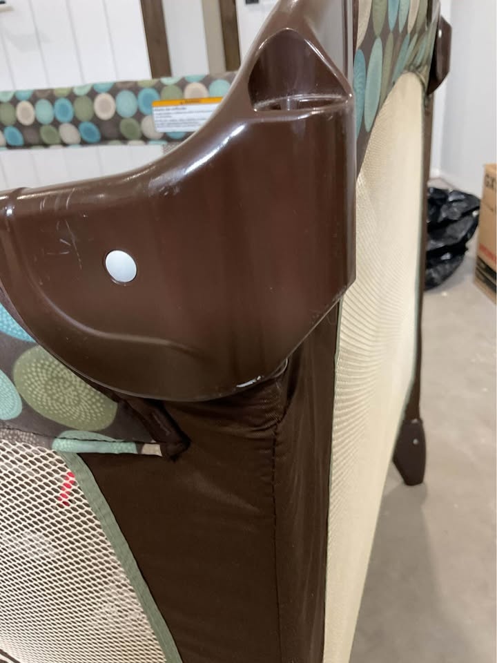 Graco playpen. - photo 4