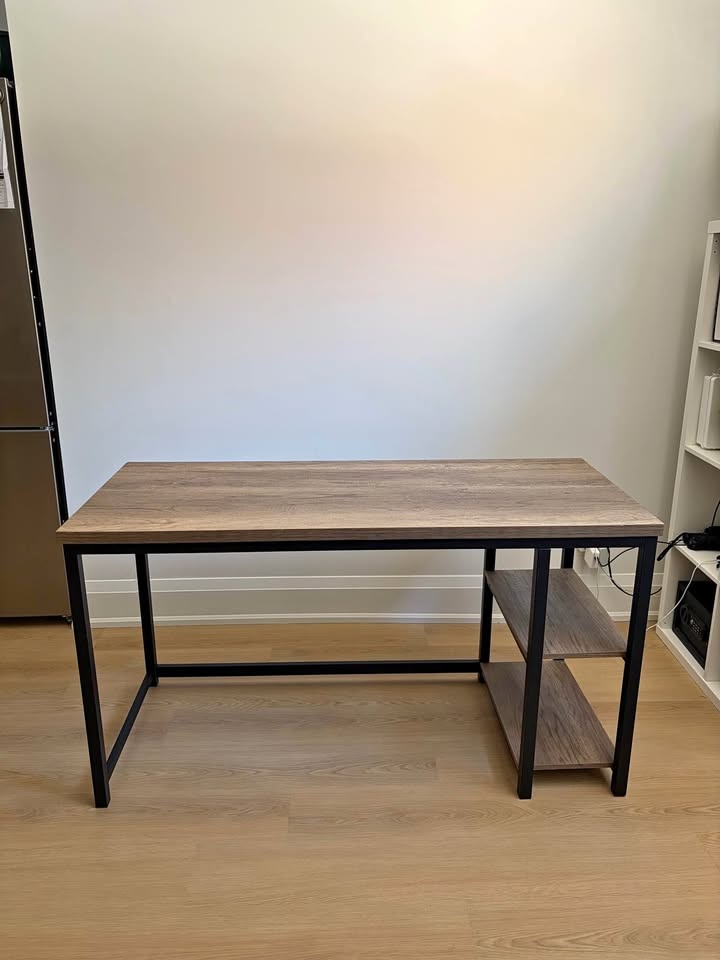 Large Oak Wood & Metal Desk